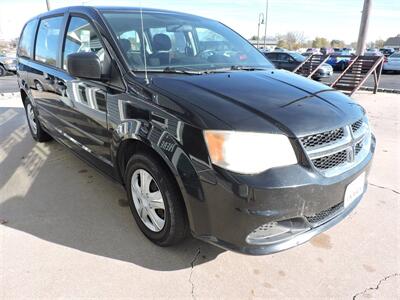 2013 Dodge Grand Caravan SE   - Photo 4 - Grand Island, NE 68801