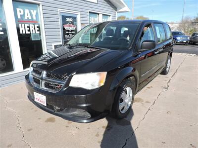 2013 Dodge Grand Caravan SE   - Photo 2 - Grand Island, NE 68801