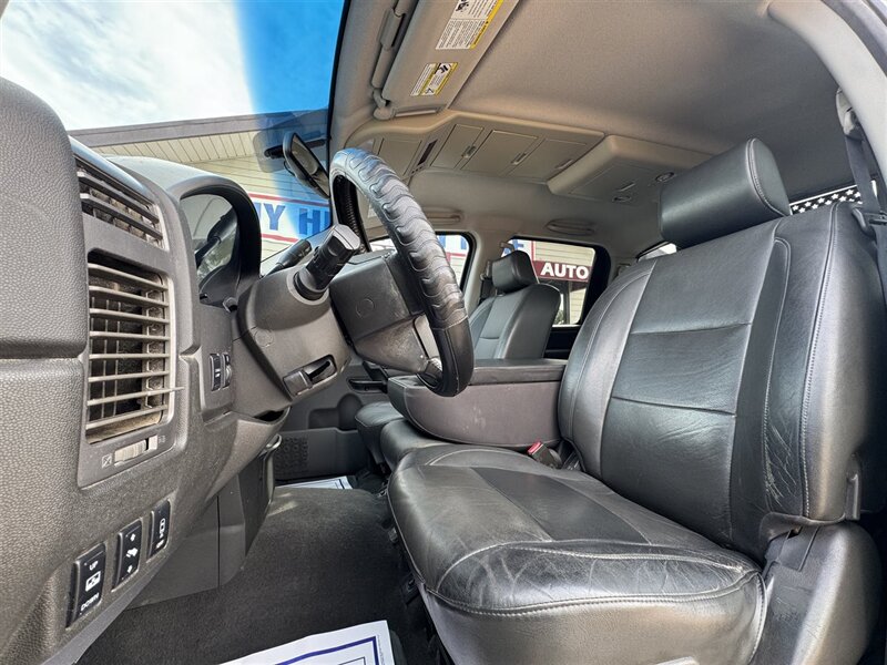 2007 Nissan Titan XE - Photo 12 - Lexington, NE 68850