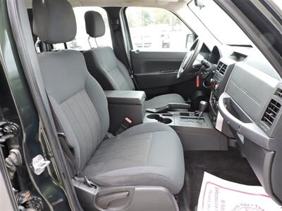2011 Jeep Liberty Sport   - Photo 10 - Lexington, NE 68850