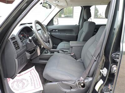 2011 Jeep Liberty Sport   - Photo 9 - Lexington, NE 68850
