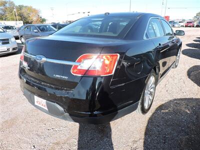 2010 Ford Taurus Limited   - Photo 5 - Lexington, NE 68850