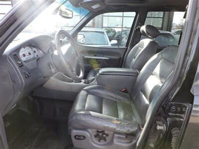 2002 Ford Explorer Sport Trac Value - Photo 9 - North Platte, NE 69101