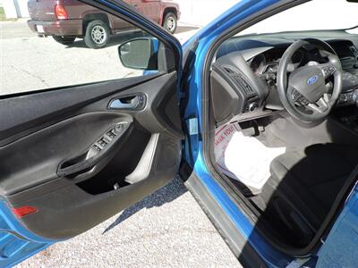 2015 Ford Focus SE - Photo 14 - Kearney, NE 68847