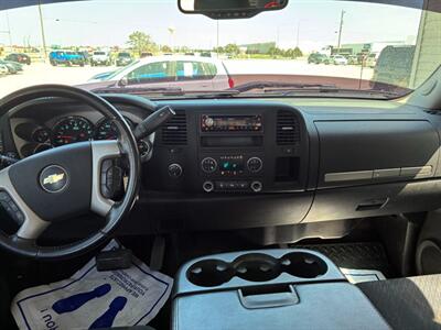 2009 Chevrolet Silverado 1500 LT   - Photo 11 - Lexington, NE 68850