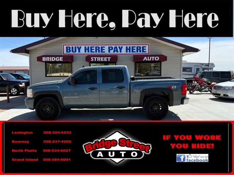 2009 Chevrolet Silverado 1500 LT   - Photo 1 - Lexington, NE 68850