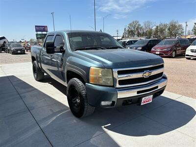 2009 Chevrolet Silverado 1500 LT   - Photo 3 - Lexington, NE 68850