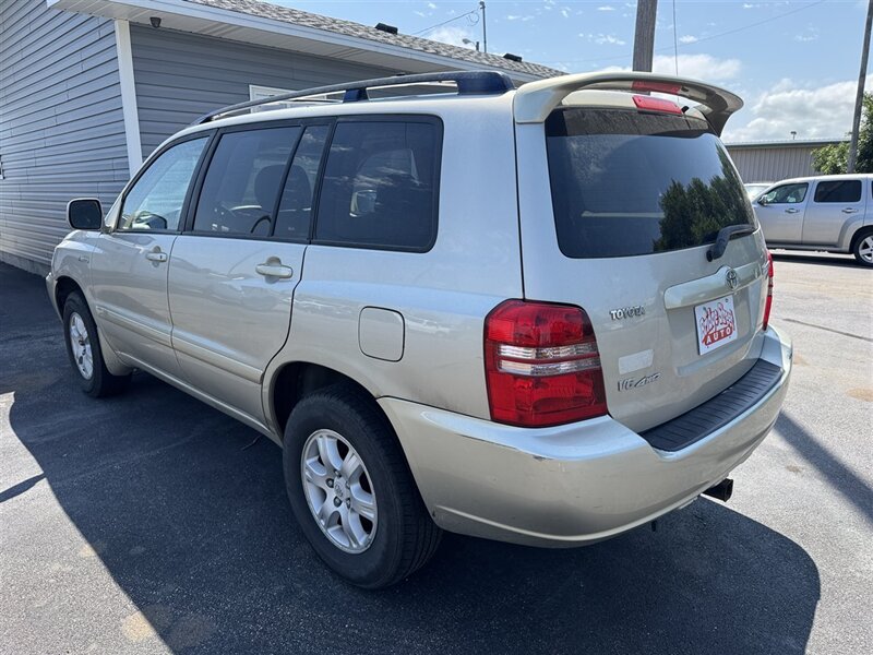 2003 Toyota Highlander - Photo 8 - Grand Island, NE 68801