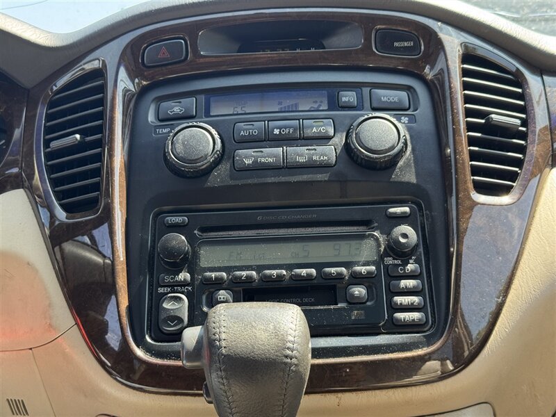 2003 Toyota Highlander - Photo 15 - Grand Island, NE 68801