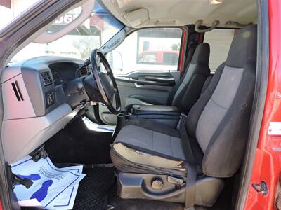 2004 Ford F-250 XL   - Photo 9 - Lexington, NE 68850