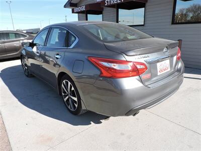 2016 Nissan Altima 2.5 - Photo 7 - Lexington, NE 68850