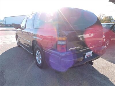 2003 GMC Yukon Denali - Photo 7 - North Platte, NE 69101