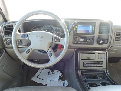 2003 GMC Yukon Denali - Photo 13 - North Platte, NE 69101