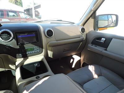 2004 Ford Expedition Eddie Bauer   - Photo 17 - Kearney, NE 68847