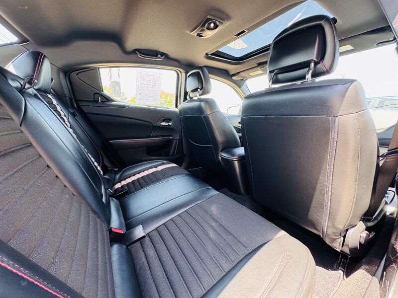 2013 Dodge Avenger R/T - Photo 10 - Lexington, NE 68850