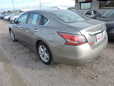 2014 Nissan Altima 2.5   - Photo 7 - Lexington, NE 68850