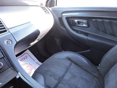 2011 Ford Taurus SHO   - Photo 18 - Kearney, NE 68847