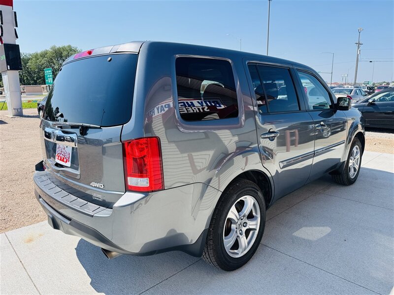 2012 Honda Pilot EX-L w/Navi - Photo 6 - Lexington, NE 68850