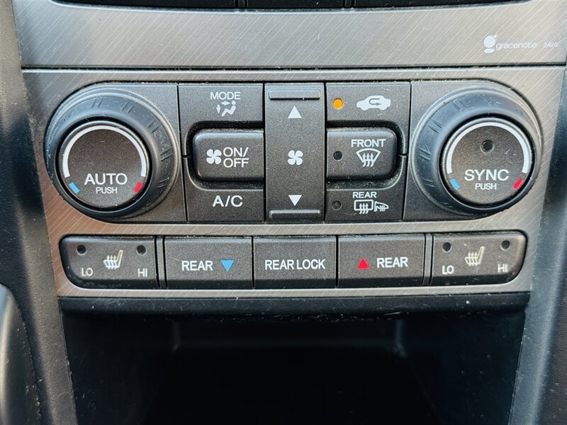 2012 Honda Pilot EX-L w/Navi - Photo 19 - Lexington, NE 68850