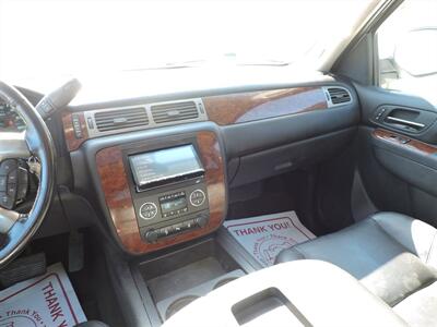 2013 Chevrolet Avalanche LT Black Diamond   - Photo 11 - Kearney, NE 68847