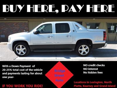 2013 Chevrolet Avalanche LT Black Diamond   - Photo 1 - Kearney, NE 68847