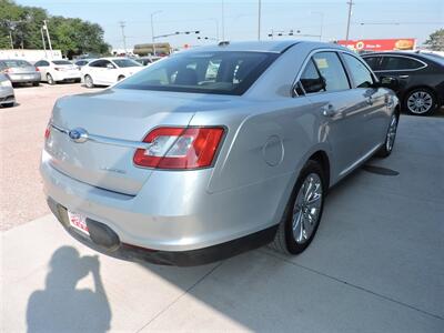 2011 Ford Taurus Limited   - Photo 5 - Lexington, NE 68850