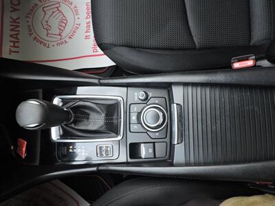 2017 Mazda Mazda3 Sport   - Photo 18 - Lexington, NE 68850