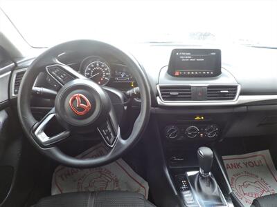 2017 Mazda Mazda3 Sport   - Photo 13 - Lexington, NE 68850