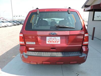 2009 Ford Escape XLS   - Photo 6 - Lexington, NE 68850