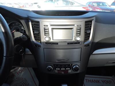 2013 Subaru Legacy 2.5i Premium   - Photo 18 - Lexington, NE 68850