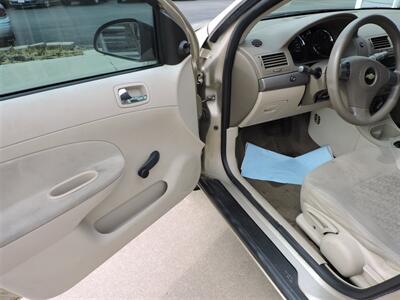 2007 Chevrolet Cobalt LS   - Photo 15 - Grand Island, NE 68801
