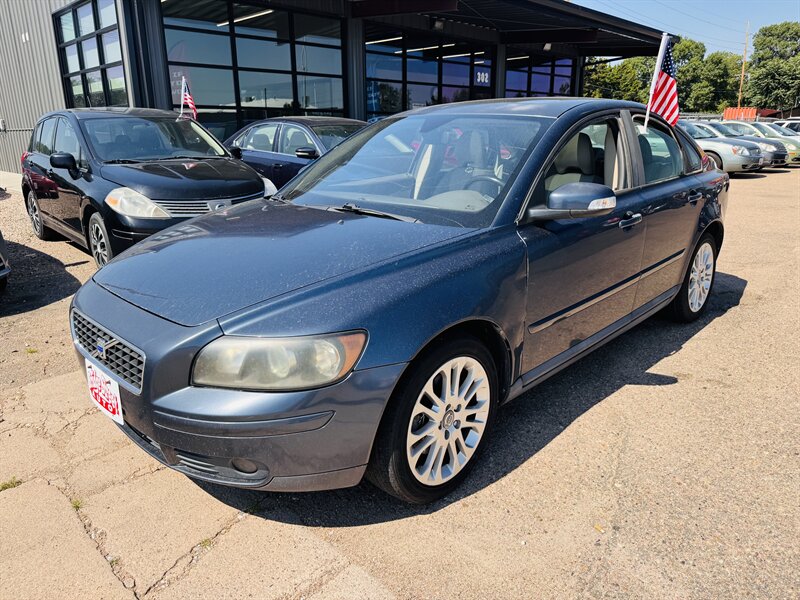 2007 Volvo S40 2.4i - Photo 6 - Lexington, NE 68850