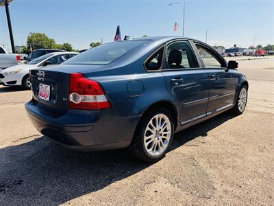 2007 Volvo S40 2.4i - Photo 3 - Lexington, NE 68850