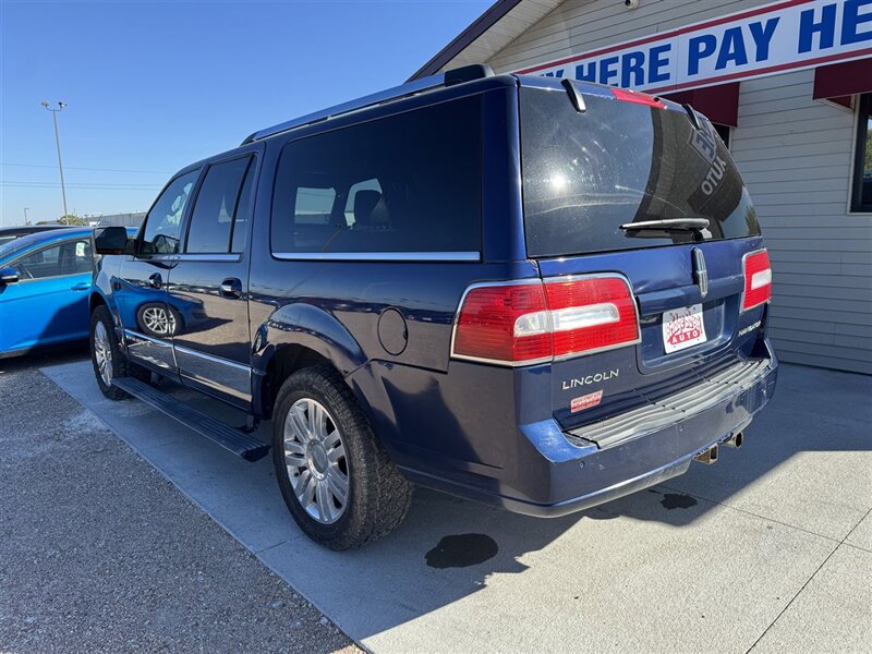 2012 Lincoln Navigator L - Photo 6 - Lexington, NE 68850