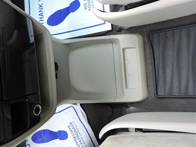 2011 Toyota Sienna Base 7-Passenger   - Photo 20 - Lexington, NE 68850
