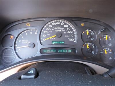 2005 Chevrolet Tahoe LS - Photo 19 - Lexington, NE 68850