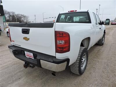 2011 Chevrolet Silverado 2500 Work Truck   - Photo 5 - Lexington, NE 68850