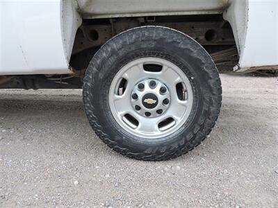 2011 Chevrolet Silverado 2500 Work Truck   - Photo 8 - Lexington, NE 68850