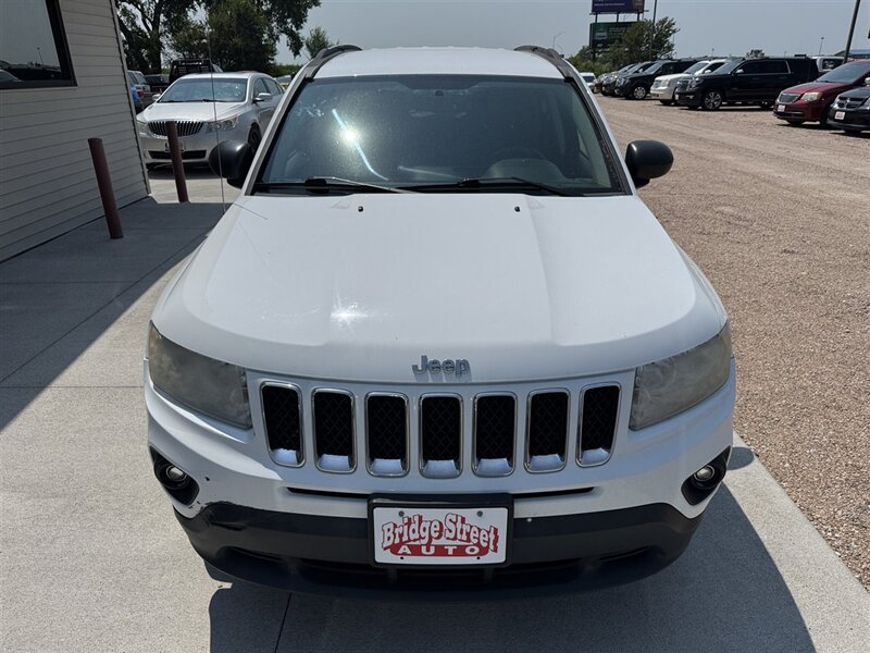 2012 Jeep Compass Latitude - Photo 4 - Lexington, NE 68850