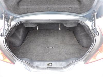 2010 Nissan Altima 2.5 S   - Photo 12 - Lexington, NE 68850