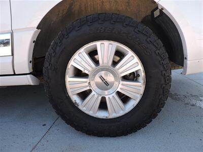 2013 Lincoln Navigator L   - Photo 8 - Lexington, NE 68850