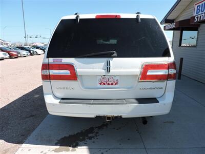 2013 Lincoln Navigator L   - Photo 6 - Lexington, NE 68850