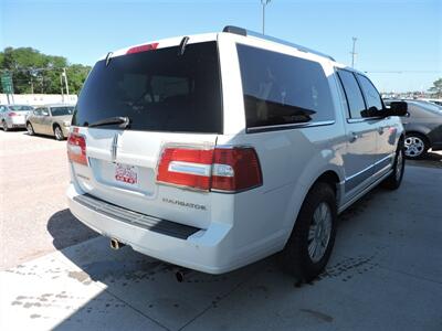 2013 Lincoln Navigator L   - Photo 5 - Lexington, NE 68850