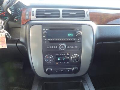 2012 GMC Yukon SLT   - Photo 20 - North Platte, NE 69101