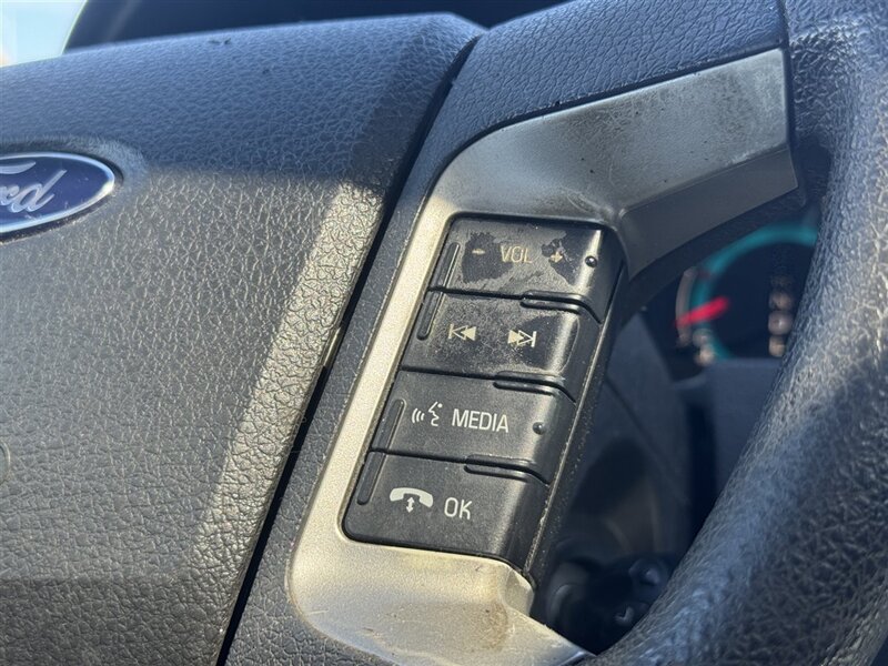 2010 Ford Fusion SE - Photo 12 - Lexington, NE 68850