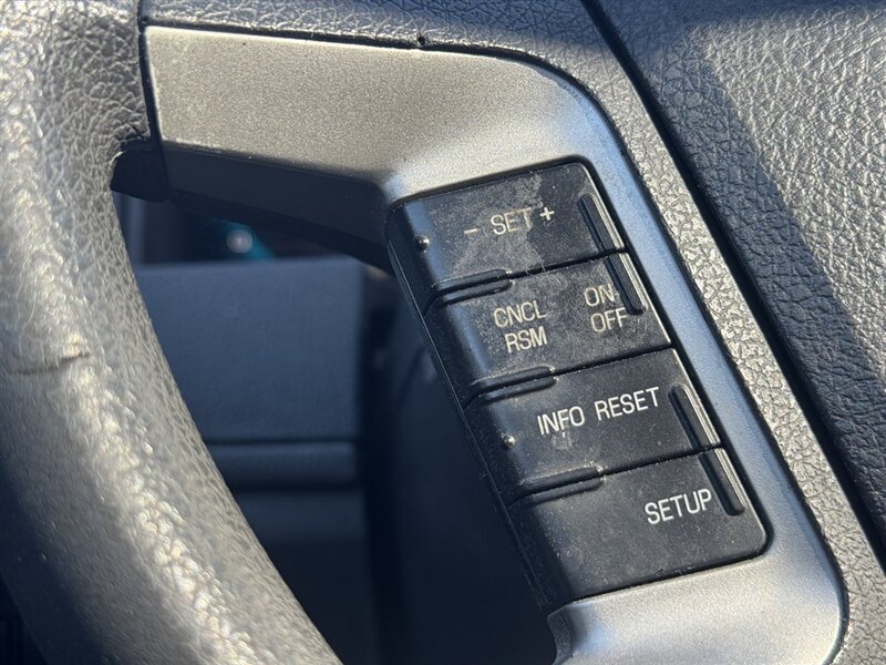 2010 Ford Fusion SE - Photo 11 - Lexington, NE 68850
