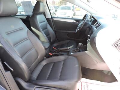 2014 Volkswagen Jetta SE   - Photo 10 - Lexington, NE 68850