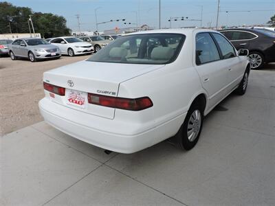 1999 Toyota Camry XLE   - Photo 5 - Lexington, NE 68850