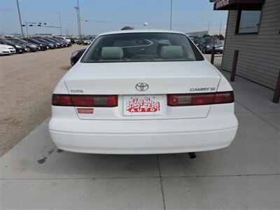 1999 Toyota Camry XLE   - Photo 6 - Lexington, NE 68850