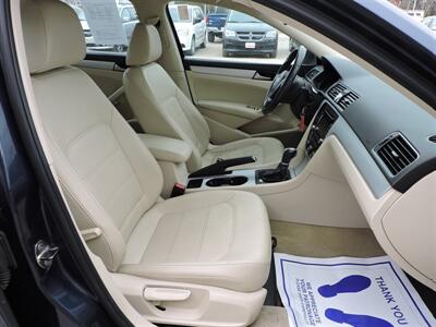 2013 Volkswagen Passat TDI SE   - Photo 10 - Lexington, NE 68850